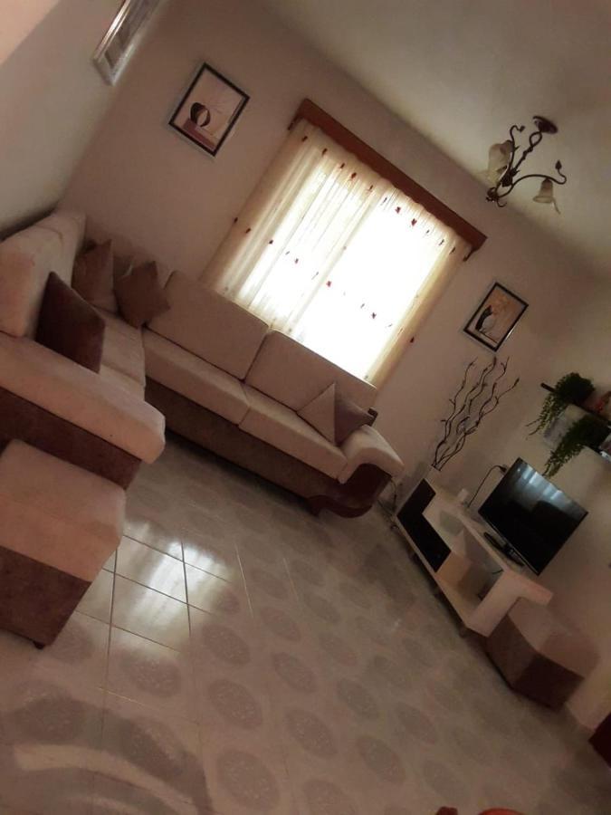 Casa de Férias House 28 Orikum